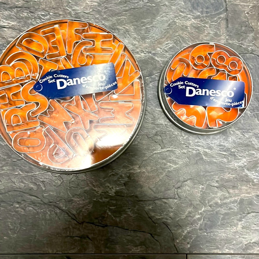 Cookie cutter sets.